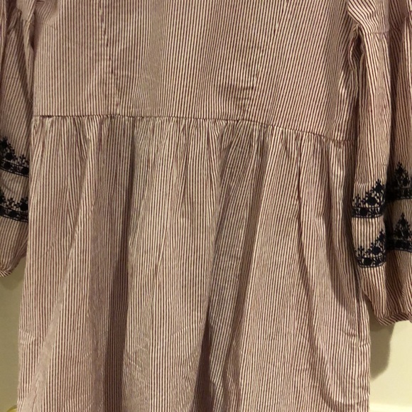 Roller Rabbit dress - Picture 11 of 13